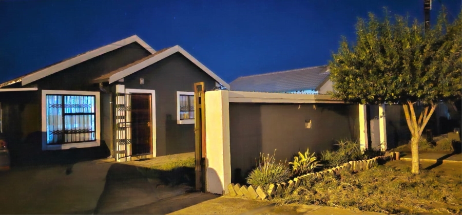 2 Bedroom Property for Sale in Mandela View Free State